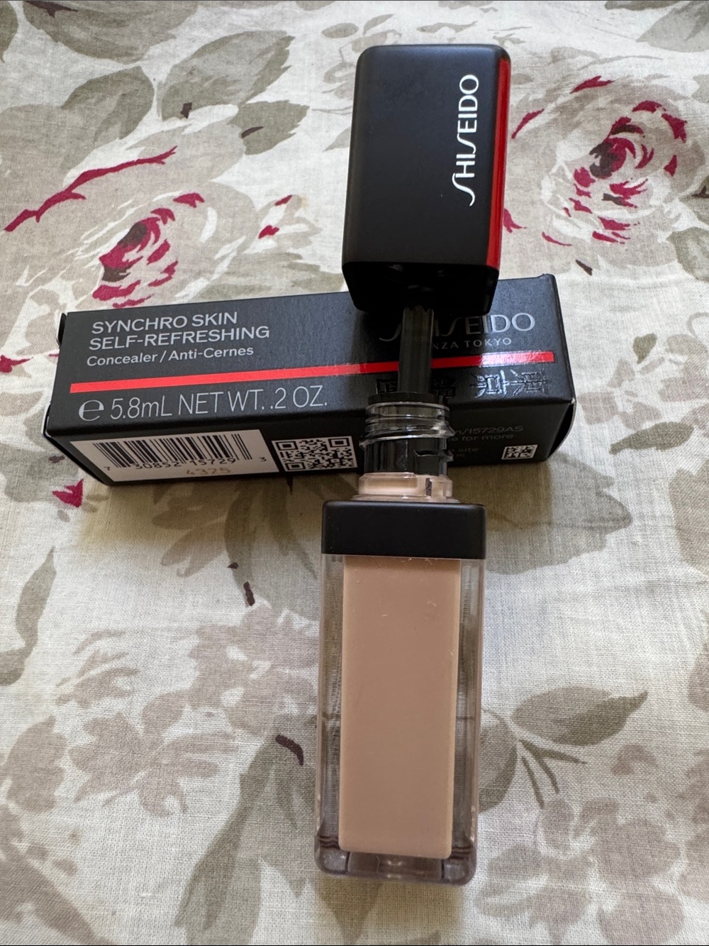 Shiseido Synchro Skin Self-Refreshing Concealer - 103 Fair - Picture 3 of 3